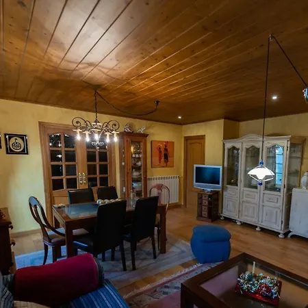 Nyaraló Casa Santiago *