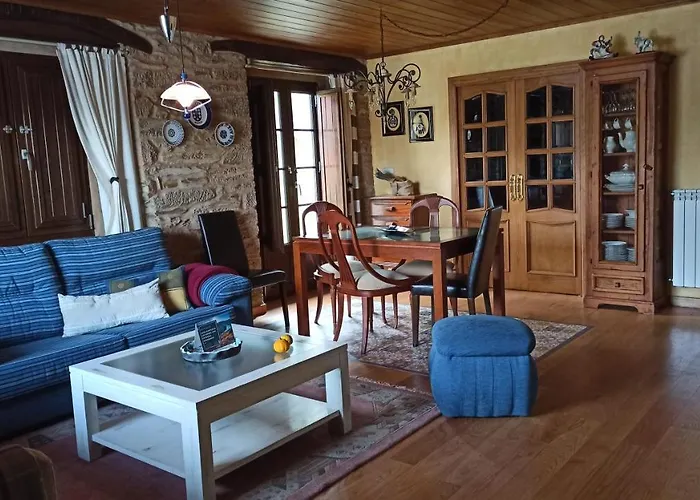 Casa Santiago * Currelos