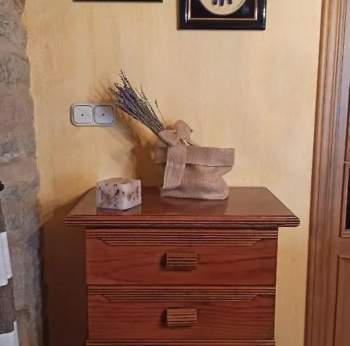 Casa Santiago Nyaraló