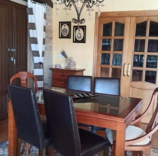 Nyaraló Casa Santiago *